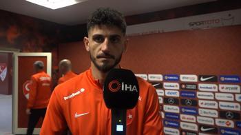 İlk kez milli formayı giyen futbolcular duygularını paylaştı