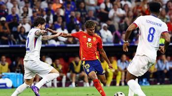 EURO 2024'ün en iyi golü Lamine Yamal'dan!