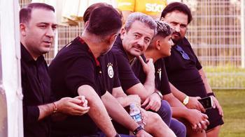 Galatasaray yıldız oyuncunun transferinden çekildi!