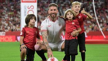 Menajeri Sergio Ramos'u herkese öneriyor: 4 kulüp daha...