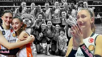 Eczacıbaşı'ndan giden gidene: Gözyaşları sel oldu