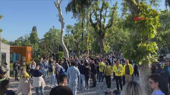 Fenerbahçe taraftarından yönetime tepki