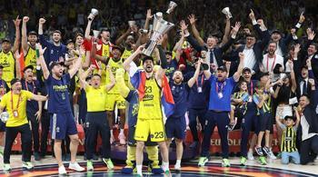 F.Bahçe Beko'ya büyük övgü: 'Bir başarı hikayesi'