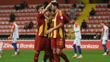 Kayserispor yeni hocasıyla Kupa'da güldü