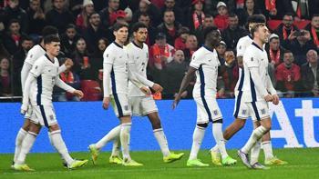 İngiltere grubu birinci tamamladı