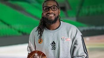 Kenneth Faried 36 yaşında EuroLeague'e damga vurdu