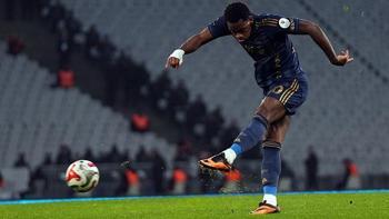 Jhon Duran'a ilk 11 yaradı, gollerine devam etti