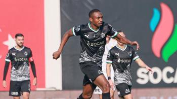 Iğdır FK, sahasında son dakikada yıkıldı!