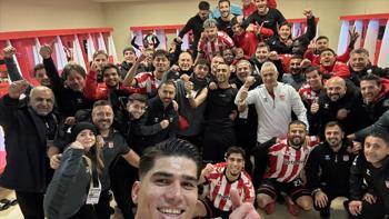 Sivasspor kara kışa aldırış etmeden kazanmasını bildi