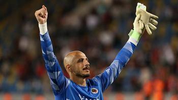 Göztepe Erhan Erentürk’ün peşinde