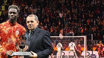 Galatasaray taraftarından Dursun Özbek tepkisi: Yönetim istifa