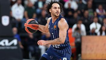 Anadolu Efes'te Larkin şoku!