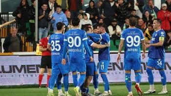 Erzurumspor FK, şampiyonluk için yarın sahaya çıkacak