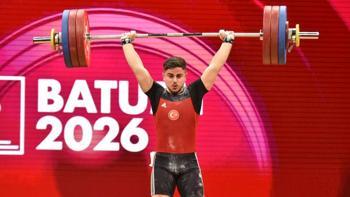 Kaan Kahriman'dan Avrupa Halter Şampiyonası’nda gümüş