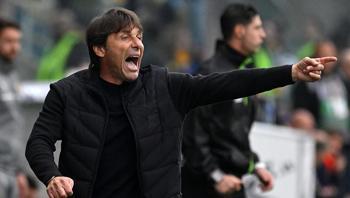 Conte Napoli'den resmen ayrıldı