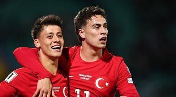 Ve Kenan Yıldız sahneye çıkıyor!