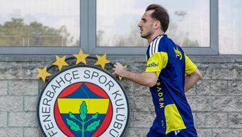 Kerem Aktürkoğlu sahaya indi!