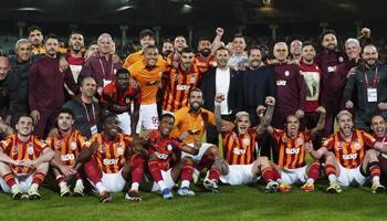 Galatasaray'da Okan Buruk'tan rekorlara geri sayım!