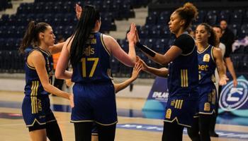 Fenerbahçe Opet yeni yıla 11 maçta 11 galibiyetle girdi