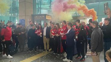 Dünya şampiyonu Tekvando Milli Takımı’na Ankara’da coşkulu karşılama