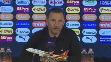 Okan Buruk'tan transfer açıklaması: Eksiklerimizi görüyoruz