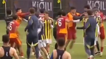 U19 derbisinde ortalık karıştı! Yumruk yumruğa kavga...