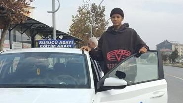 Milli voleybolcu Melissa Vargas ehliyetini Malatya'dan aldı