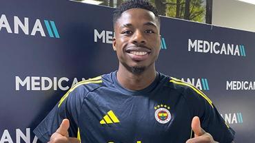 Kamera karşısına geçen Fenerbahçe yeni transferi Anthony Musaba''dan şampiyonluk sözleri