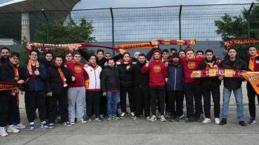 Galatasaraylı taraftarlar Süper Kupa finali için stada geldi