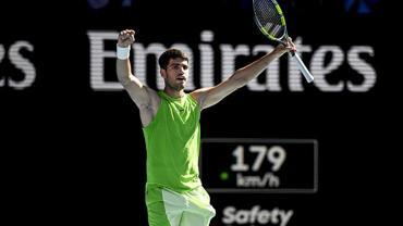 The Alcaraz show: Carlitos lights up Melbourne with epic performance