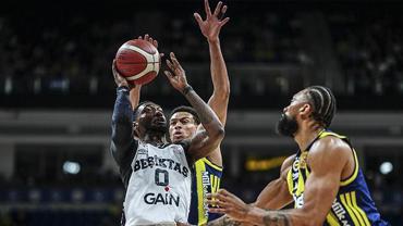 Fenerbahçe - Beşiktaş maç sonucu: 72-85