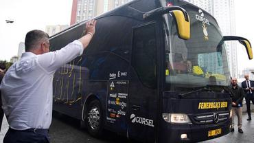Fenerbahçe Beko, Avrupa şampiyonluğu için Atina'ya uğurlandı