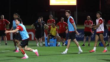A Milli Futbol Takımı, Arizona'daki ilk antrenmanında taraftarla buluştu