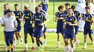 Fenerbahçe, yeni sezon hazırlıklarını sürdürdü