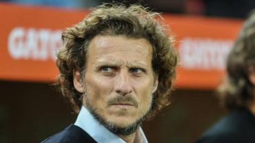 Diego Forlan Appointed Uruguay Interim Head Coach After World Cup Exit