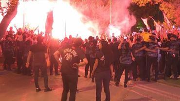Fenerbahçe kafilesine Ankara'da coşkulu karşılama