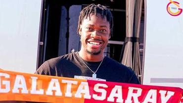 El Chadaille Bitshiabu, Galatasaray için İstanbul'da