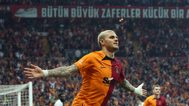 Galatasarayın yıldızı Mauro Icardiye dev talip Ezeli rakibe gidiyor