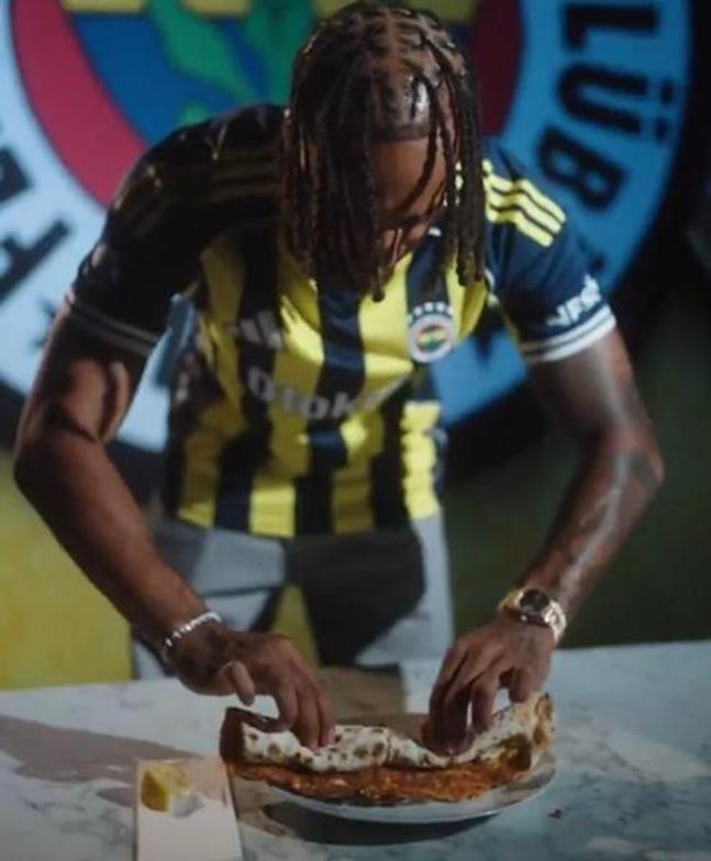 Archie Brown transferi olay oldu Pizzadan kebaba: Fenerbahçe, Milanla dalga geçti