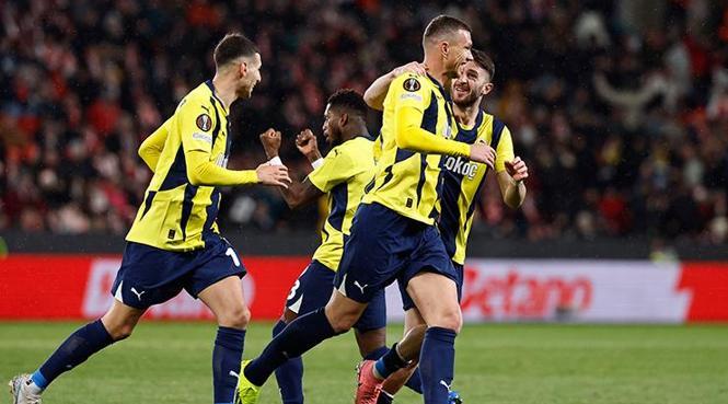 Fenerbahçe, Athletic Bilbao'yu konuk ediyor