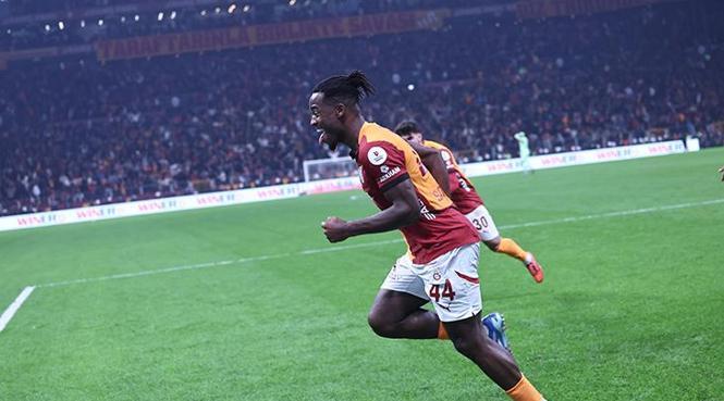 GALATASARAY ÖNE GEÇTİ