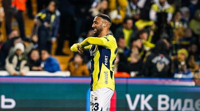 CENK TOSUN EZELİ RAKİBİN LSİTESİNE GİRDİ