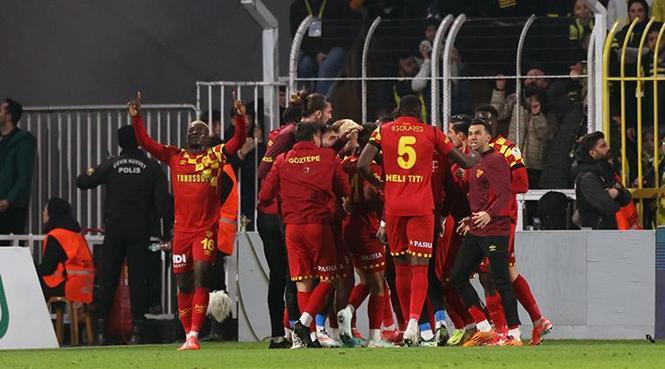 İlk Yarı | Fenerbahçe 0-1 Göztepe