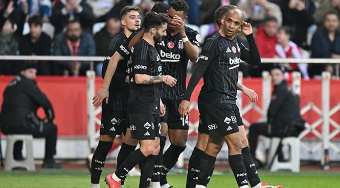 Beşiktaş-Kırklarelispor muhtemel 11'ler: