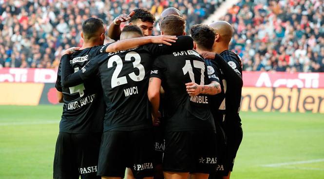 Beşiktaş'ın muhtemel 11'i