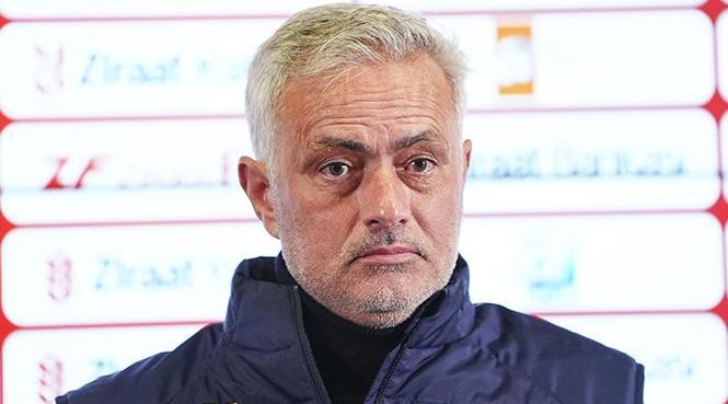 Jose Mourinho: 'Ağlamıyoruz, çözüm üretiyoruz'