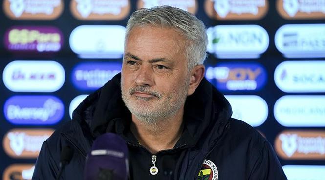 Mourinho, Galatasaray'a dava açmaya hazırlanıyor