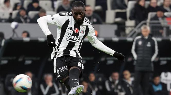 MASUAKU'DAN BİR ŞUT! 