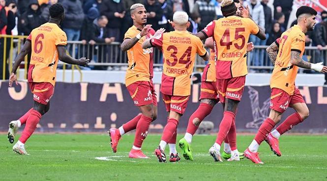 Lemina attı, Galatasaray beraberliği yakaladı!