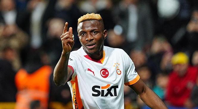 Galatasaray'da 3 isim sınırda